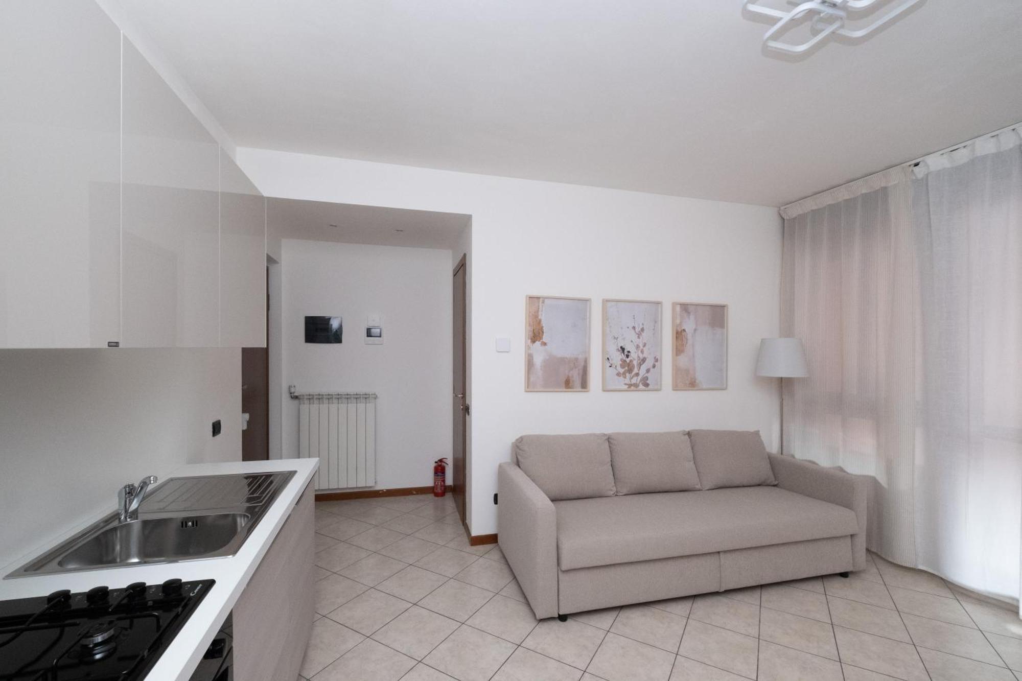 Bilocale A Lainate Lainhouse Apartman Kültér fotó